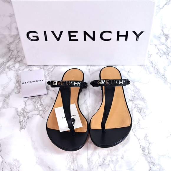 Givenchy Shoes - Givency Elba Black Leather Thong Sandals Size 38.5 IT
